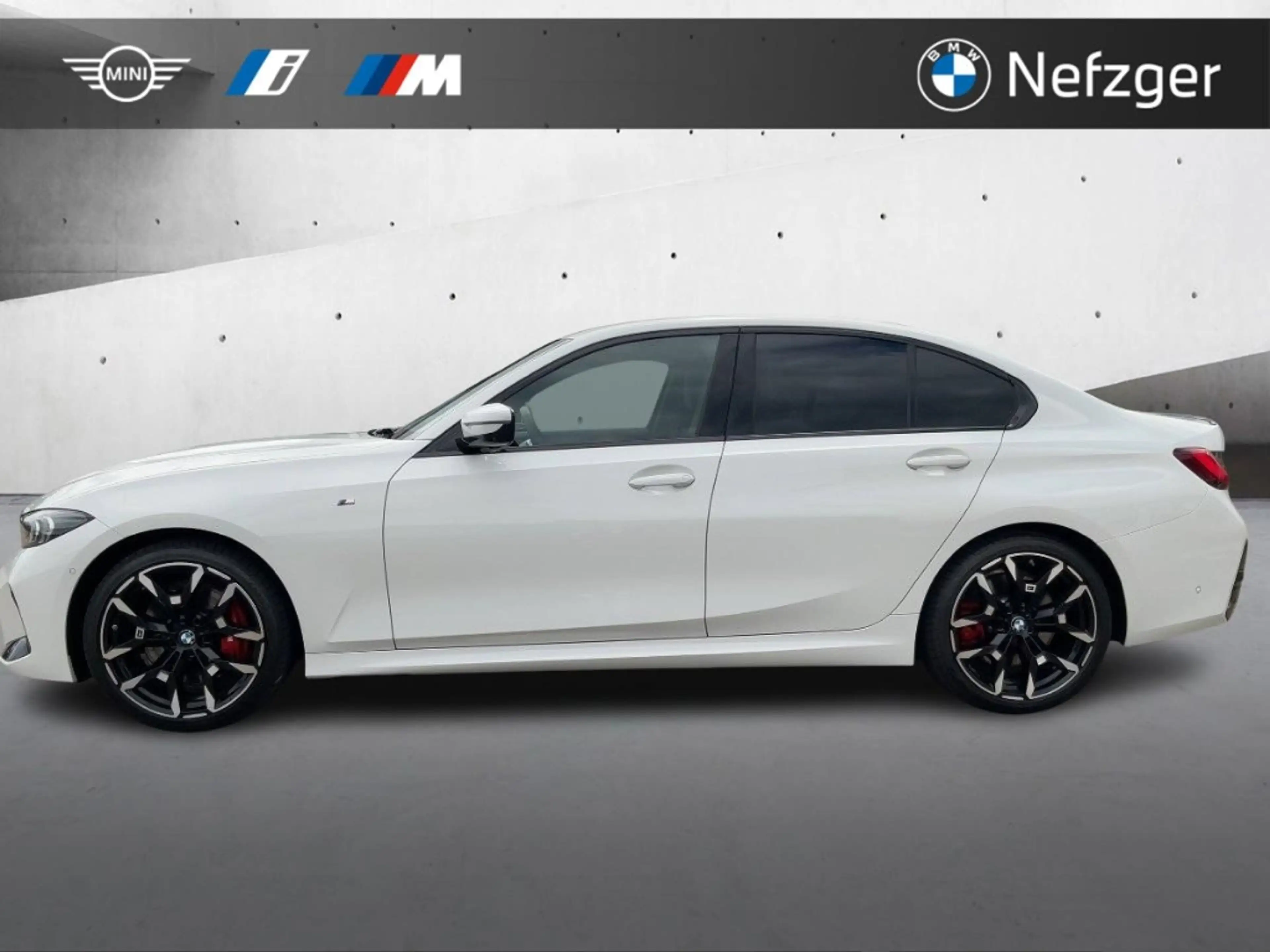 BMW 330 i xDrive Lim. M Sport Pro HUD 360° ACC AHK — photo 2