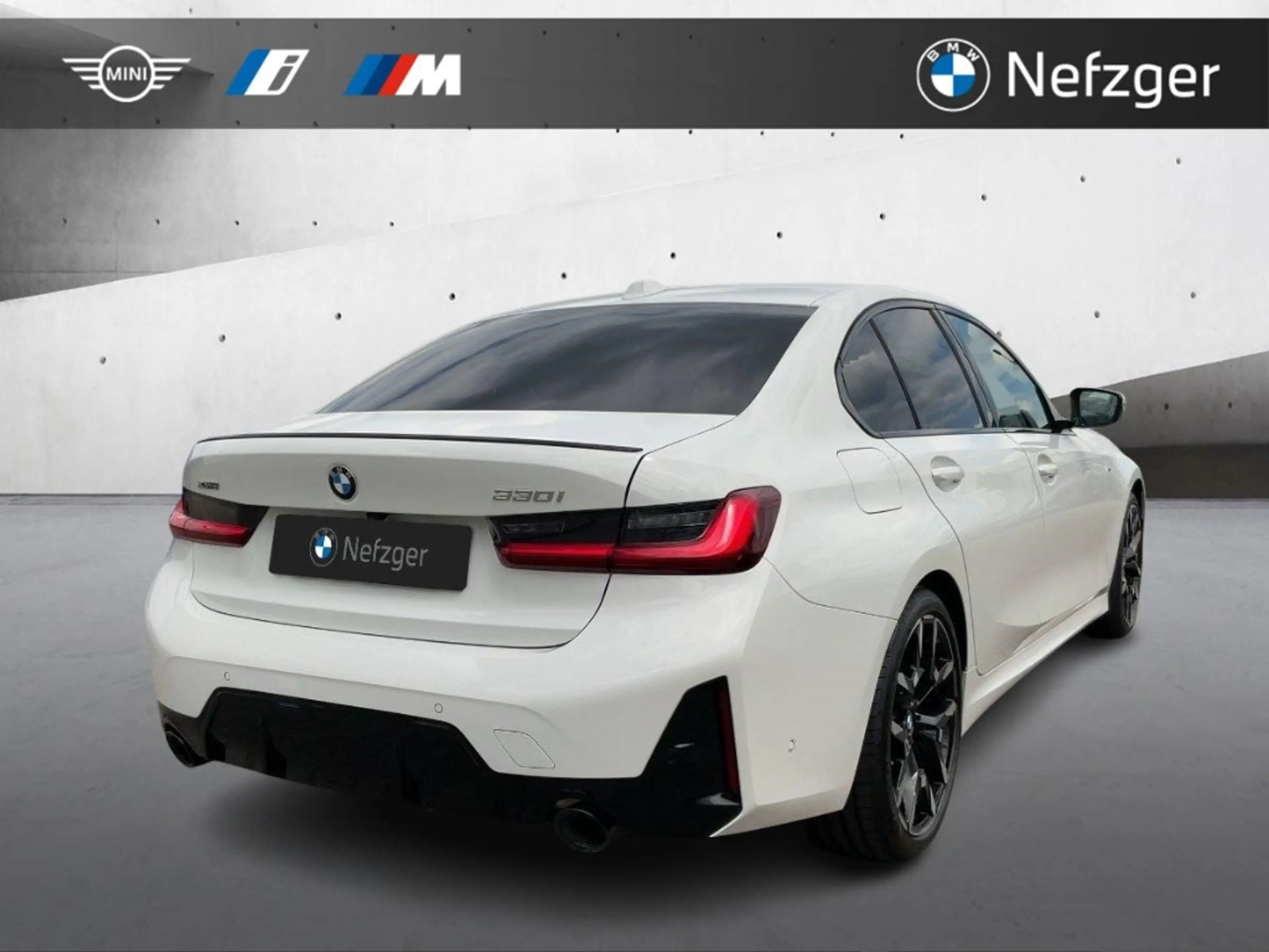 BMW 330 i xDrive Lim. M Sport Pro HUD 360° ACC AHK — photo 4