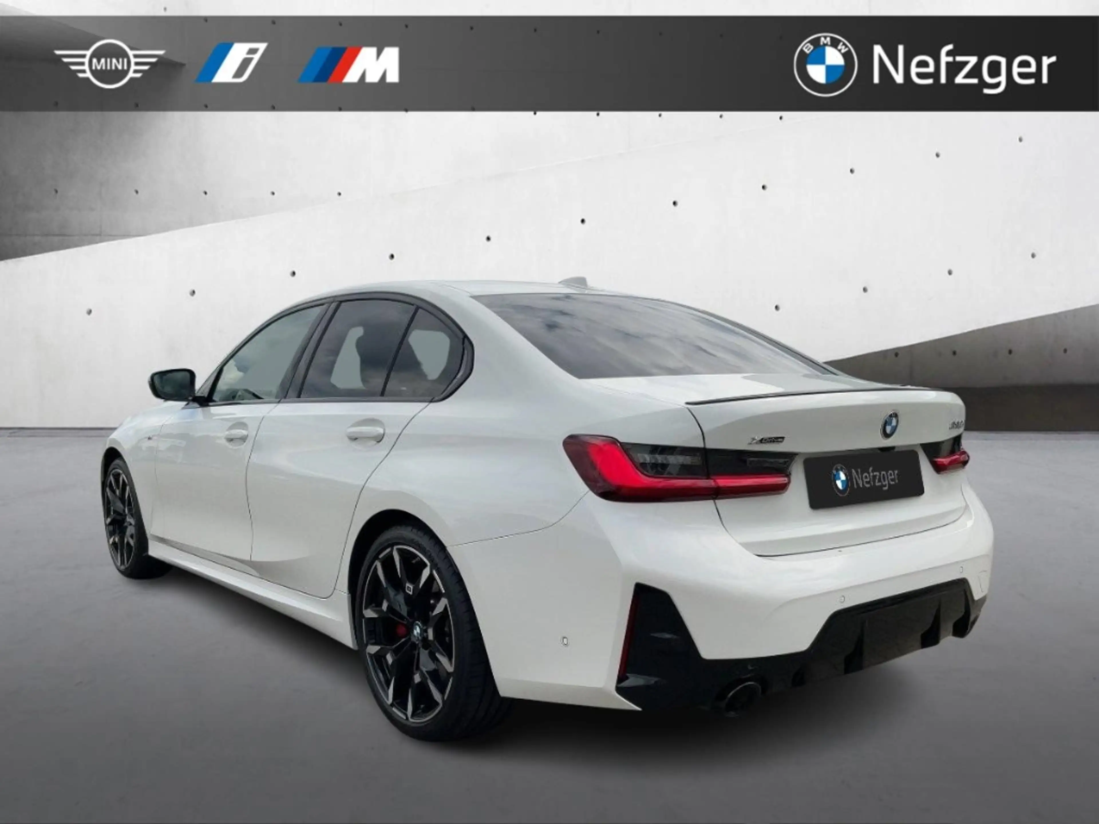 BMW 330 i xDrive Lim. M Sport Pro HUD 360° ACC AHK — photo 3