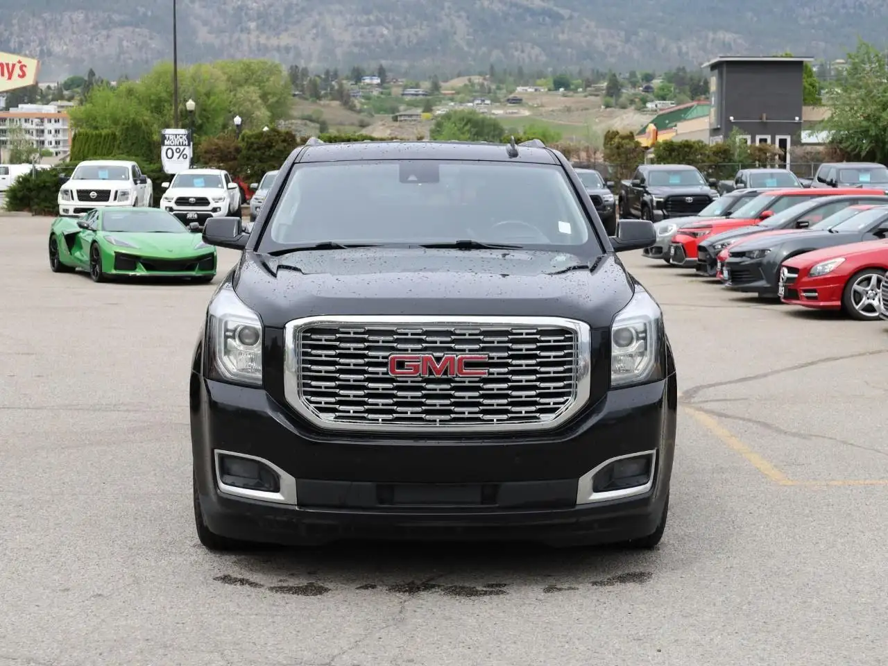 GMC Yukon снимка GMC Yukon