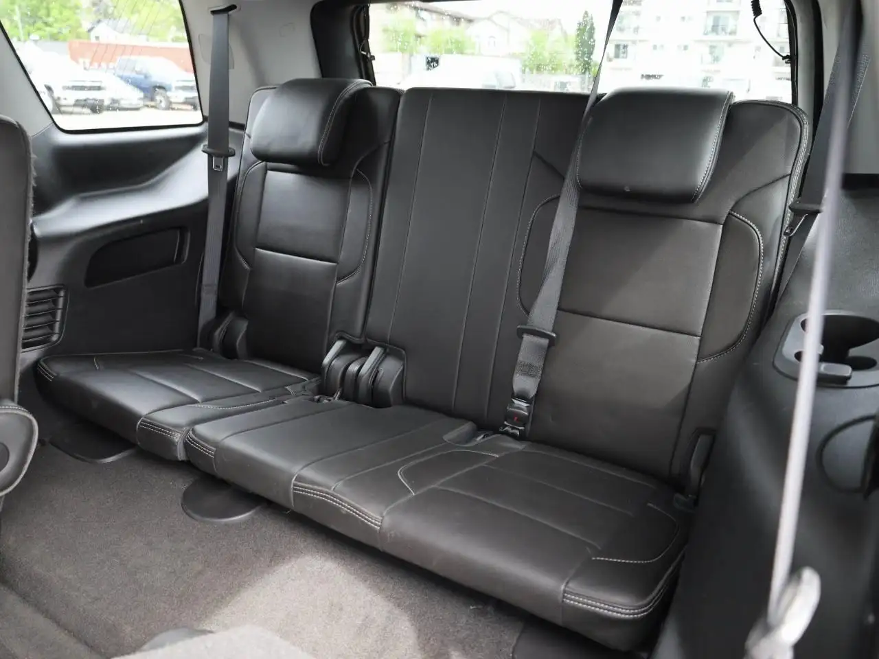 GMC Yukon снимка GMC Yukon