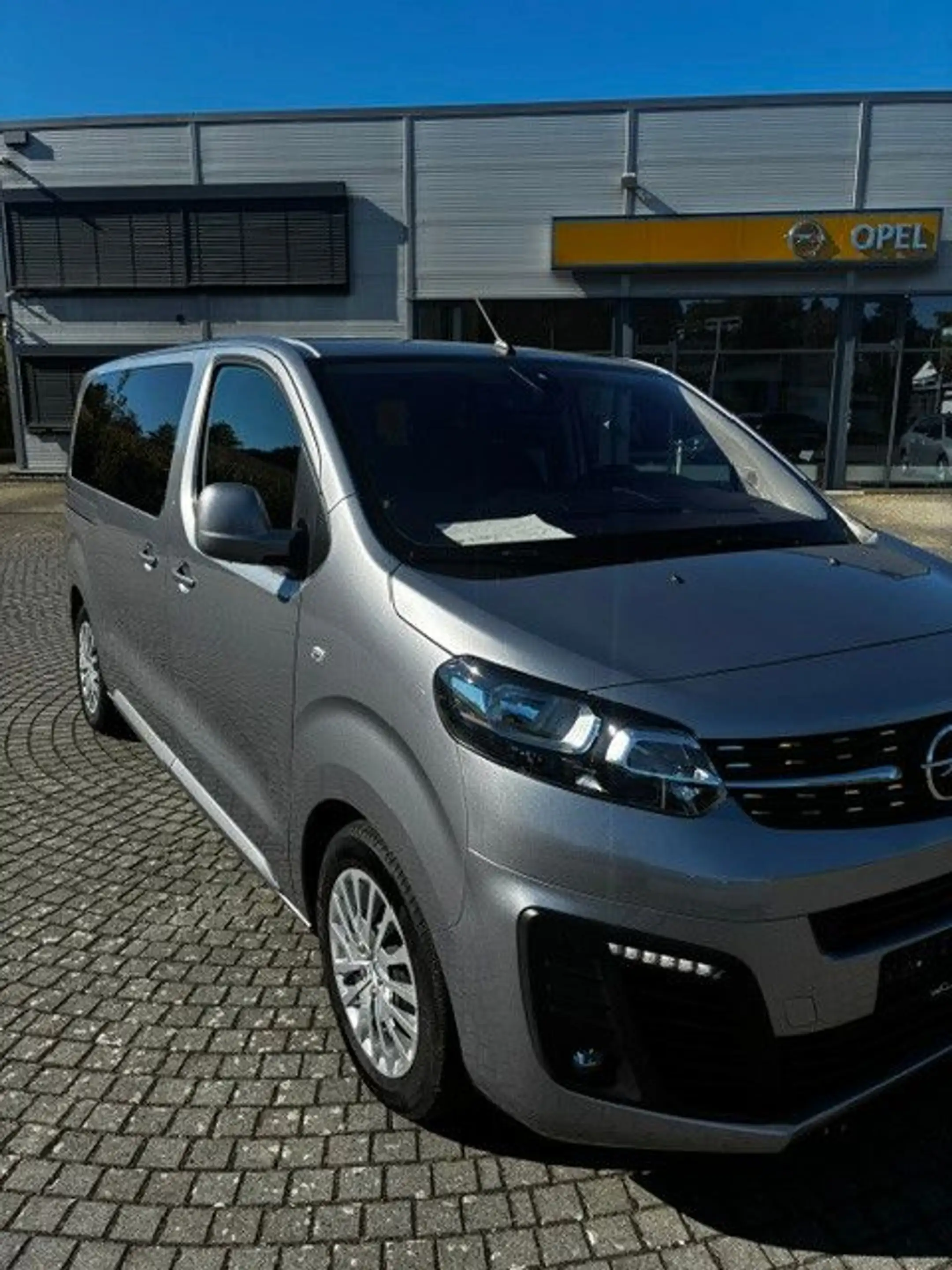 Opel Zafira Life M 2.0 D[Euro6d] S/S AT8 Selection — photo 2