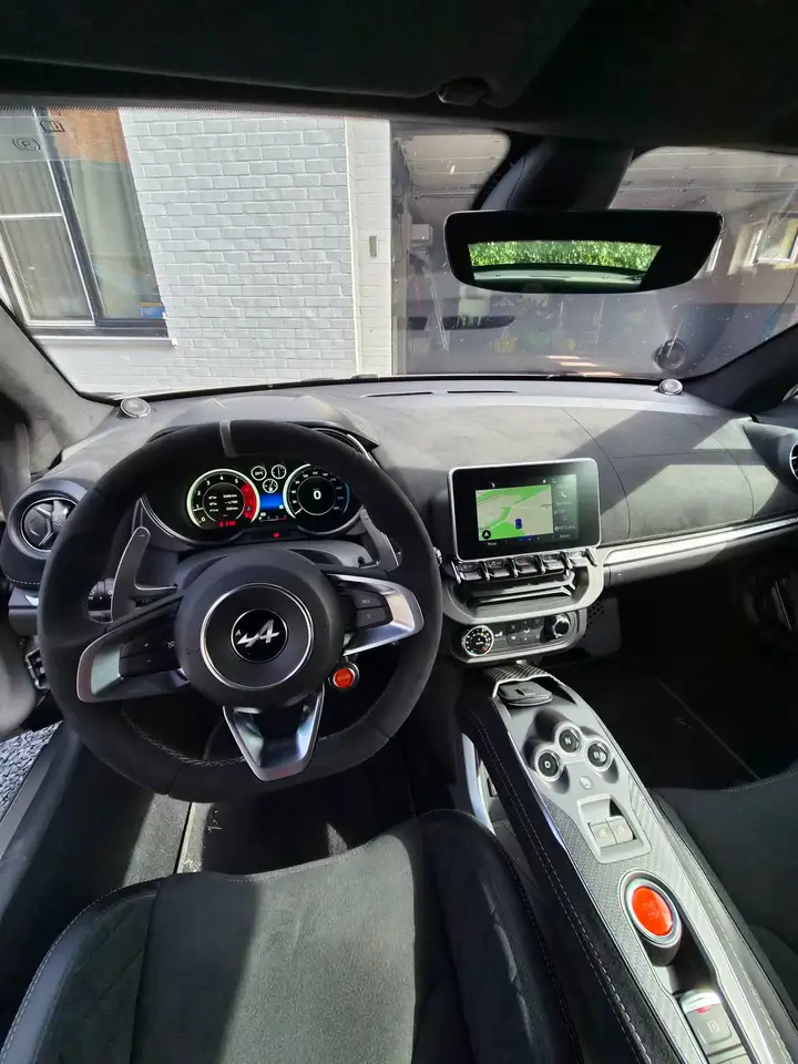 Alpine A110 2024