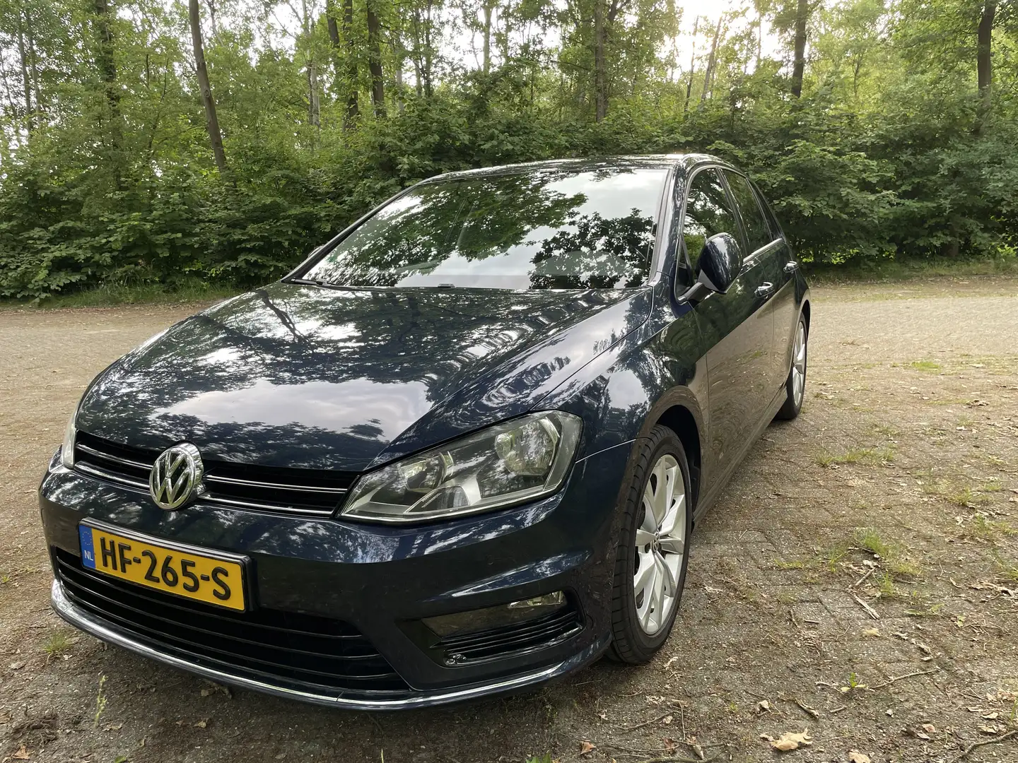 Volkswagen Golf 1.6 TDI Bns Edition R-line Blauw - 2