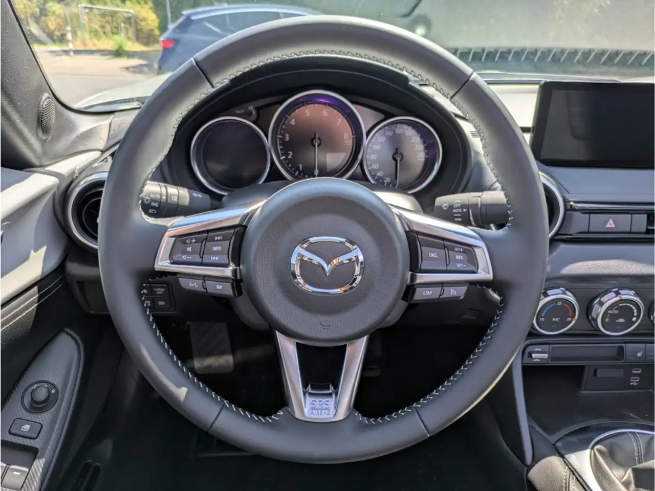Mazda MX-5 RF HOMURA Skyactiv-G 132PS 6MT El. Verdeck Faltdac, миниатюра 8