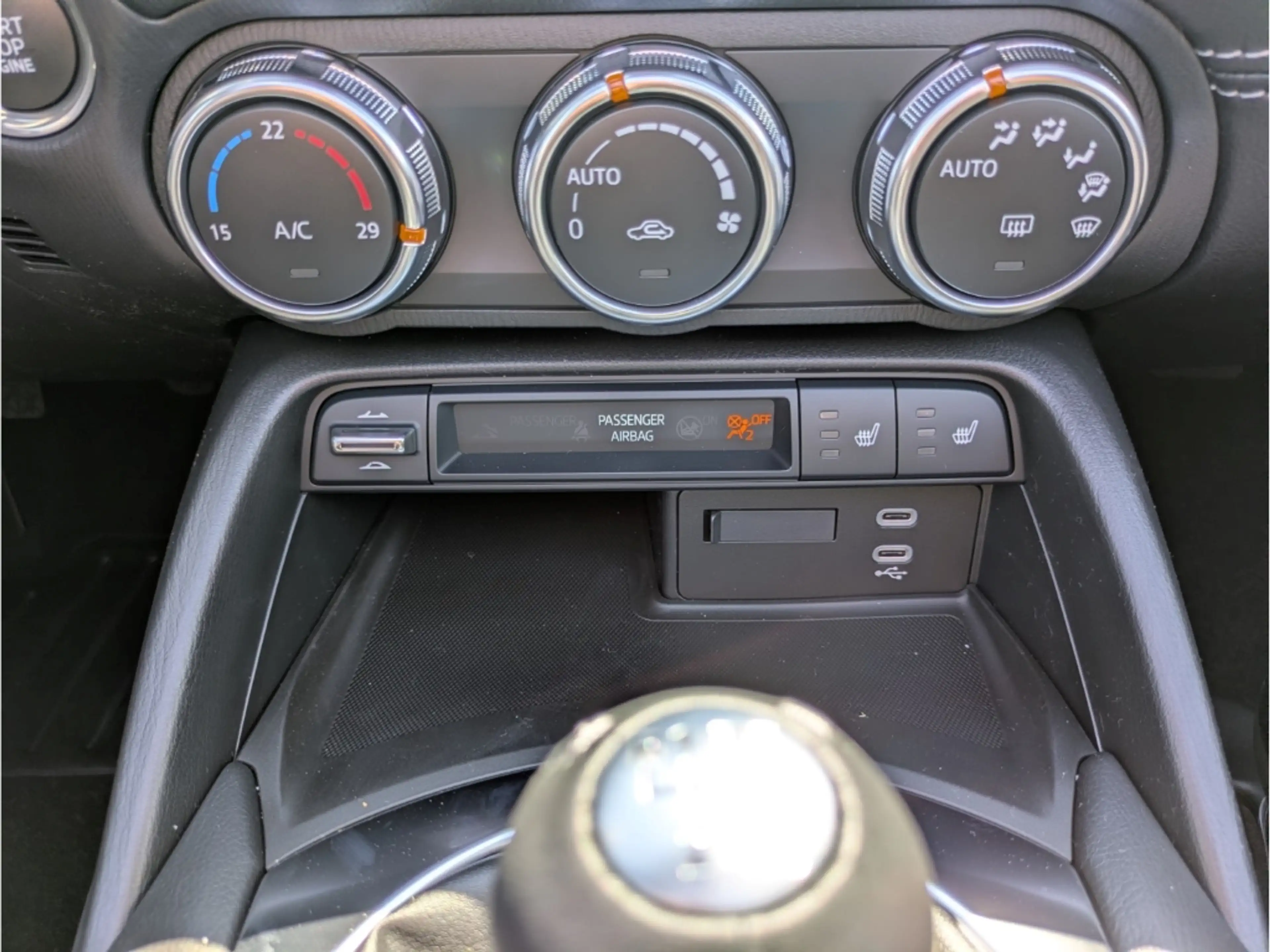 Mazda MX-5 RF HOMURA Skyactiv-G 132PS 6MT El. Verdeck Faltdac — photo 12