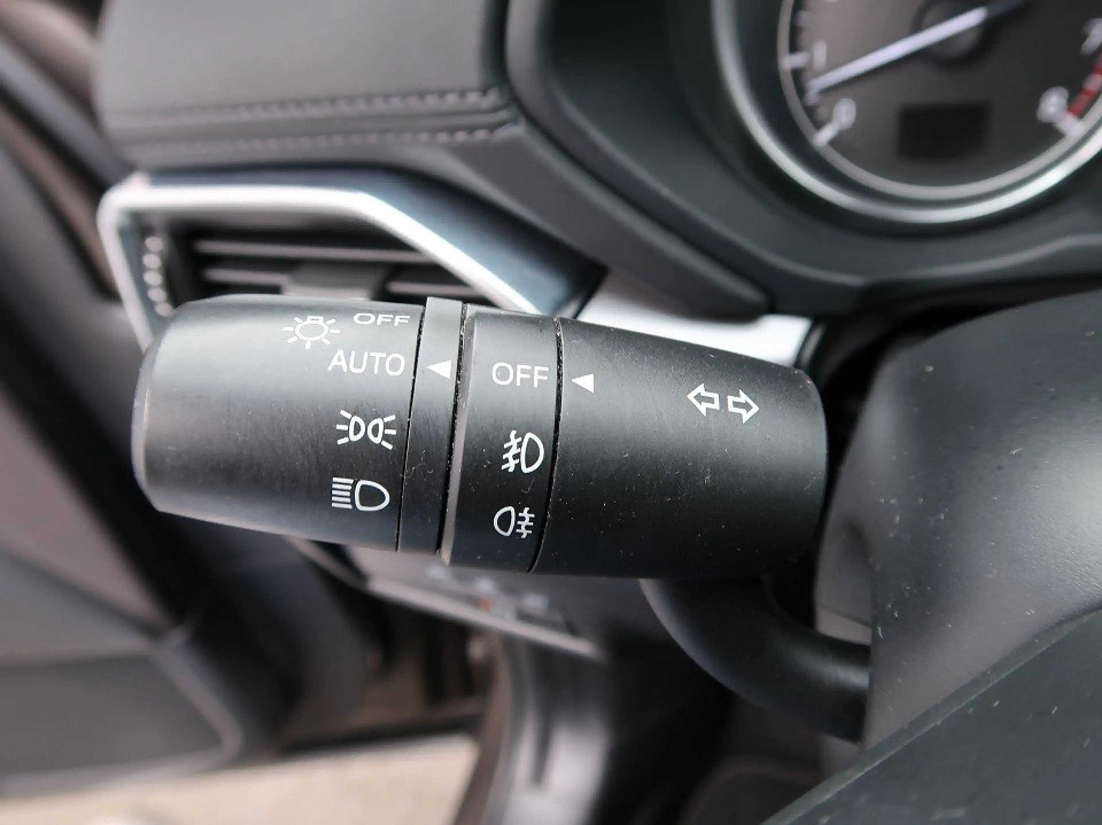 Mazda CX-5 *dokumentierte Wartungshistorie*viele Extras*Bestz — photo 17