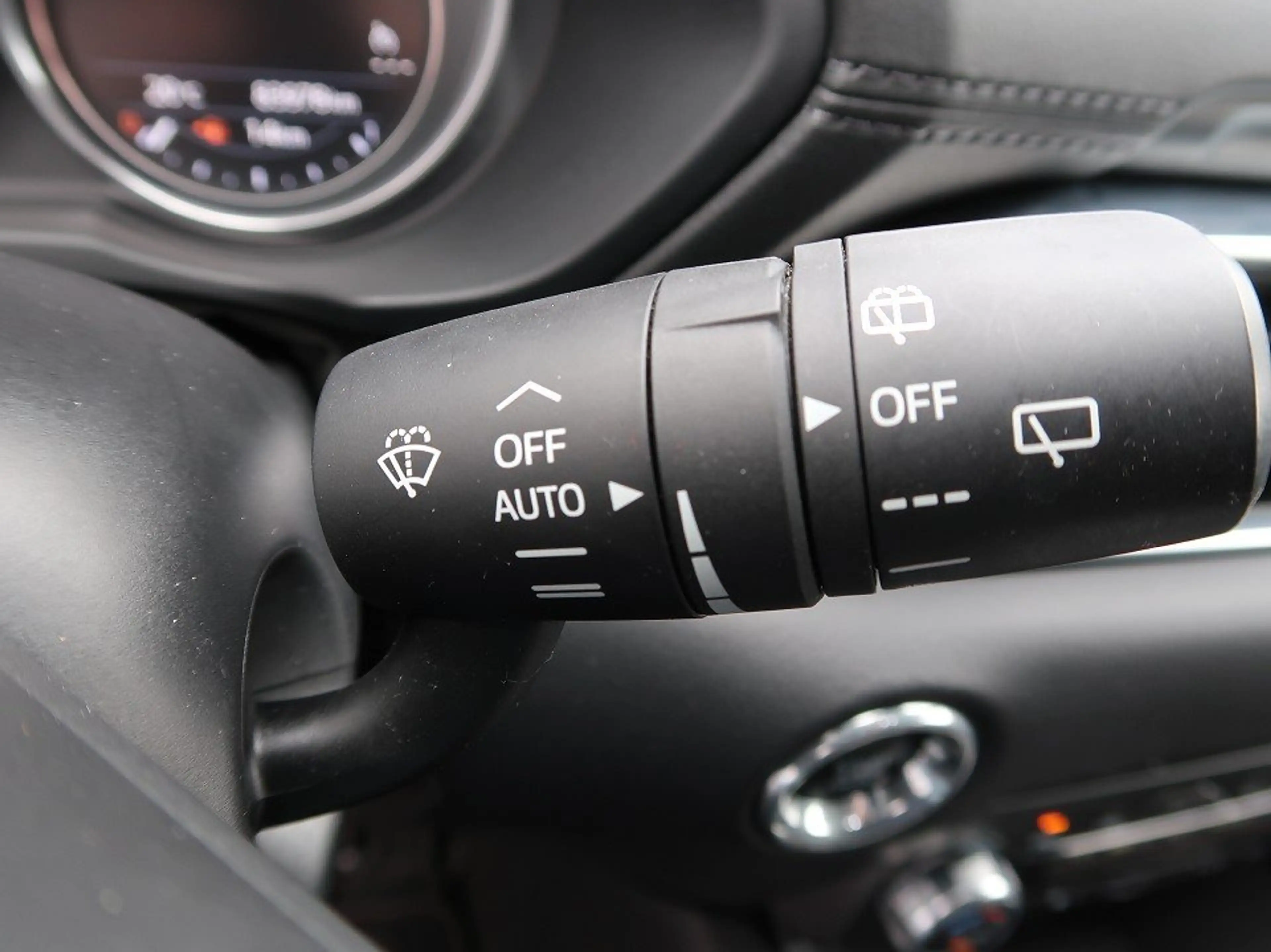 Mazda CX-5 *dokumentierte Wartungshistorie*viele Extras*Bestz — photo 18
