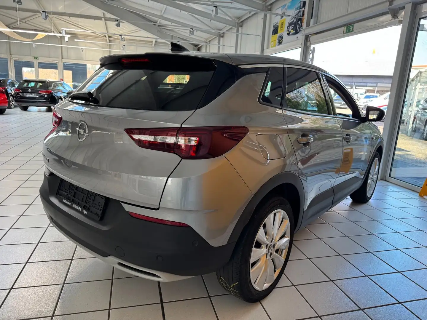 Opel Grandland X Innovation Navi+LED+Automatik Gris - 2