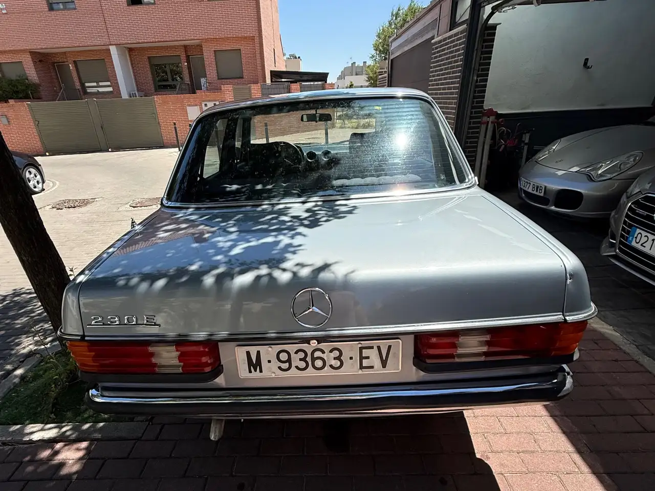 Mercedes-Benz 230E, foto 9