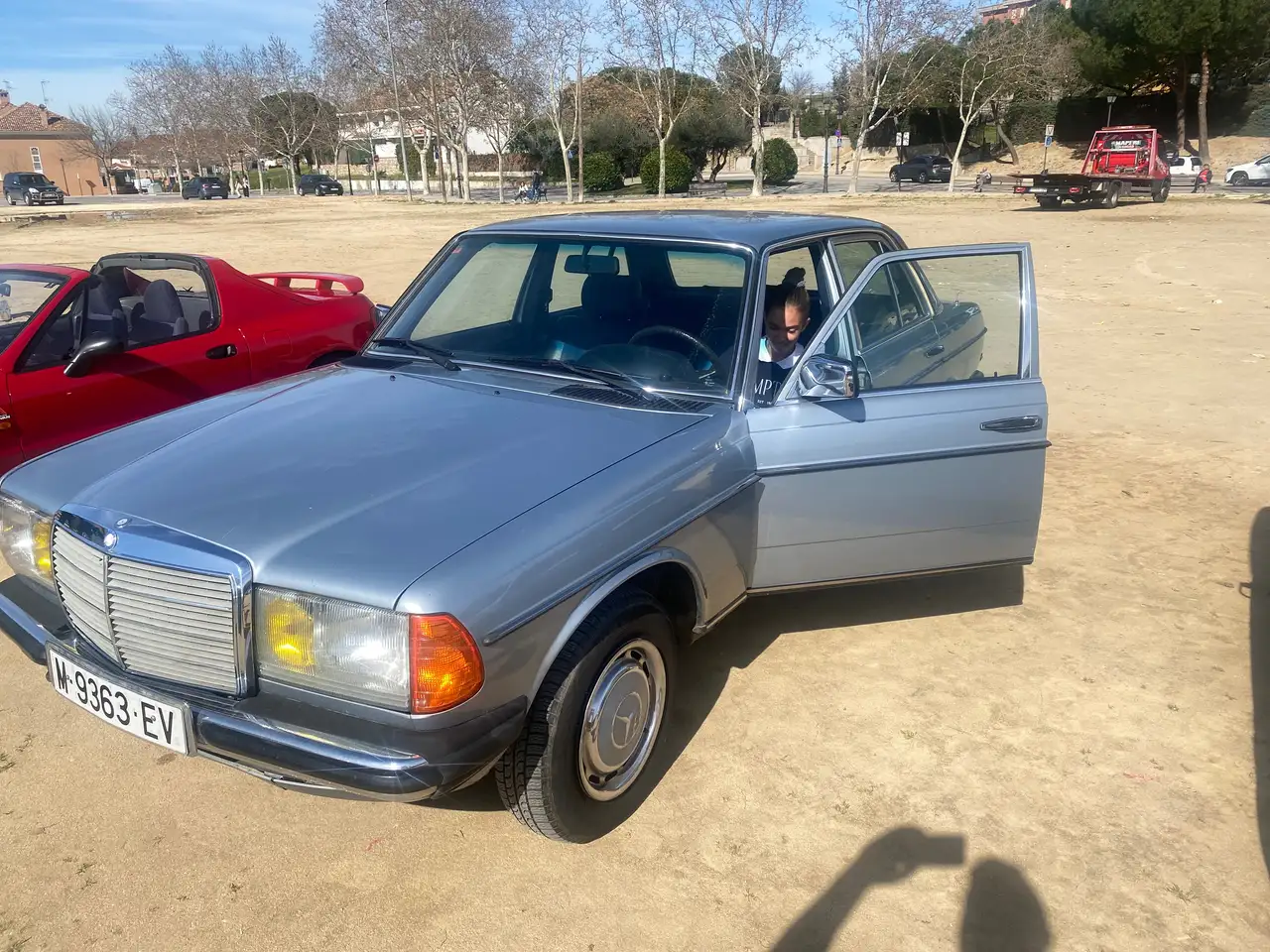 Mercedes-Benz 230E, foto 12