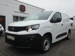 Peugeot Partner Premium L1 1.HAND 3 SITZER CARPLAY PDC