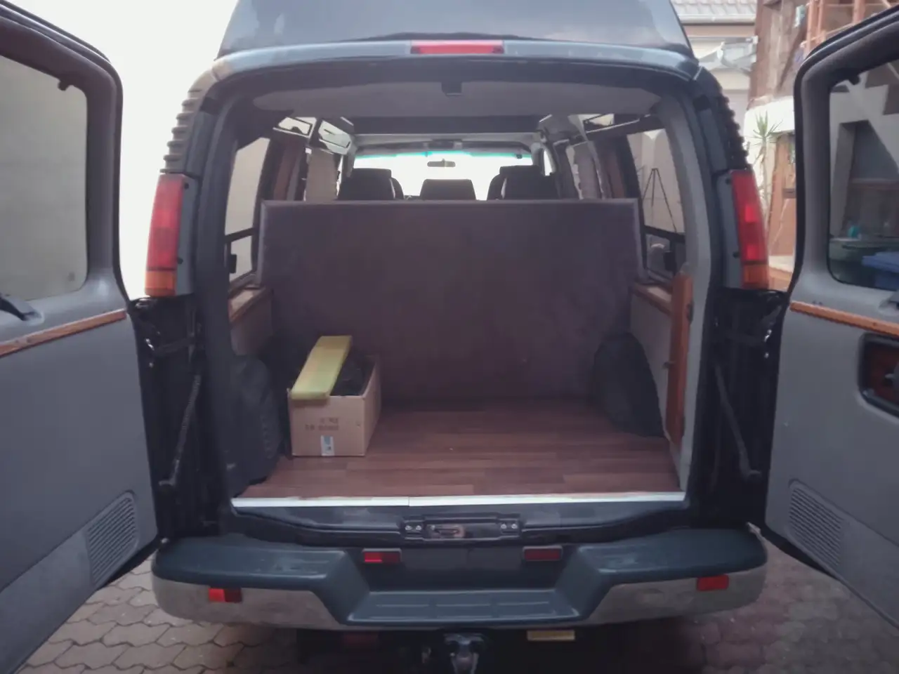 Chevrolet Express 5,7 ltr V8. Fahrzeug hat Getriebeschaden, foto 11