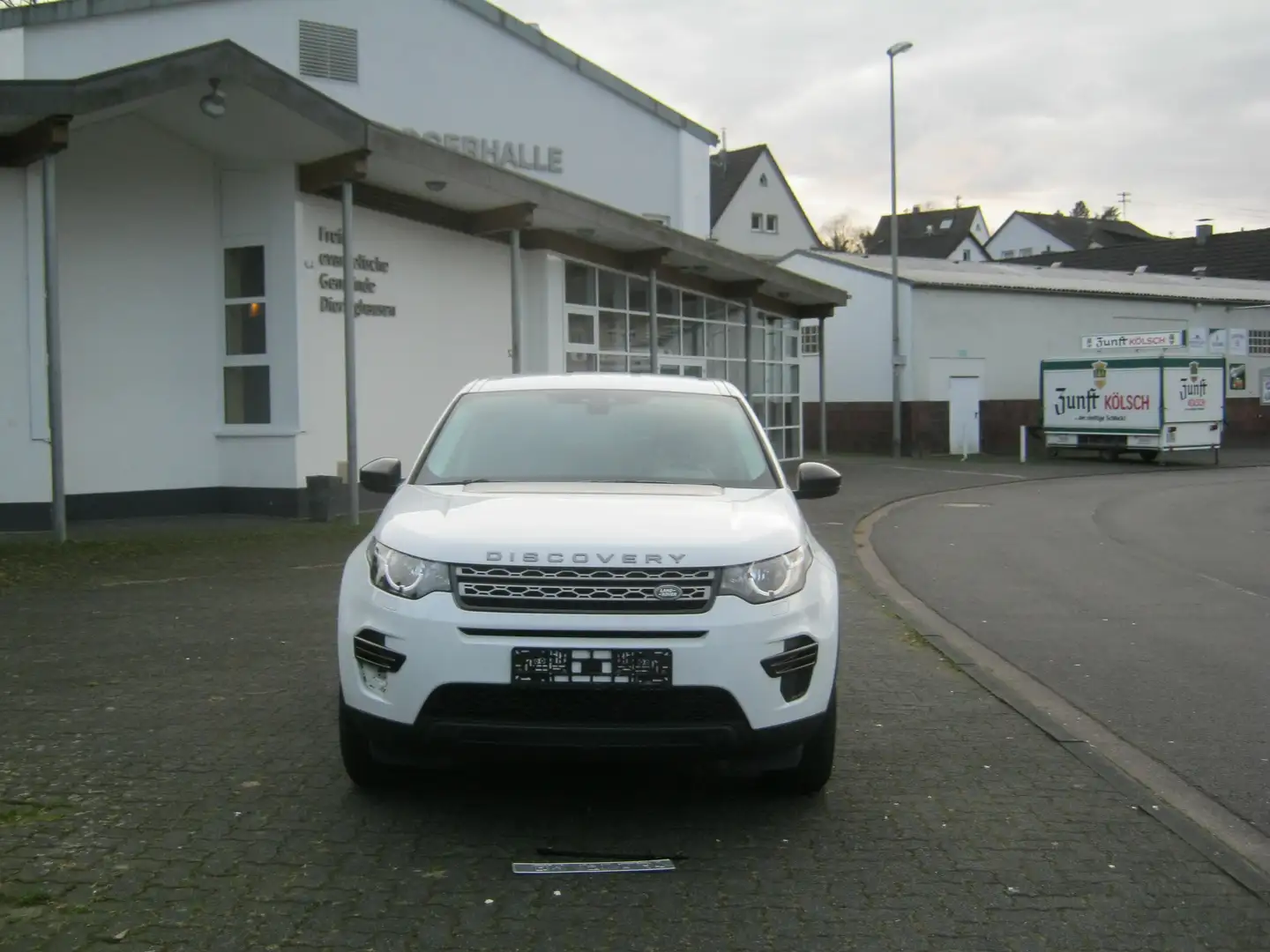 Land Rover Discovery Sport TD4 Aut. Pure Weiß - 1