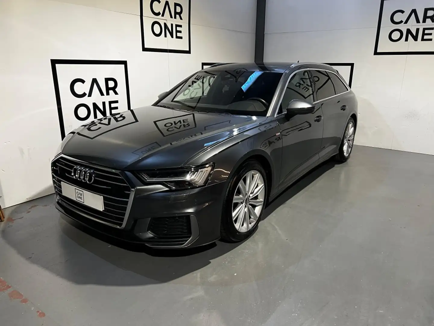 Audi A6 Avant 50 TDI quattro Tiptronic Grau - 1