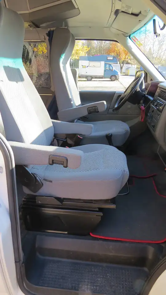 Volkswagen T4 Transporter T4 TDI 2,5 / TÜV neu, foto 2