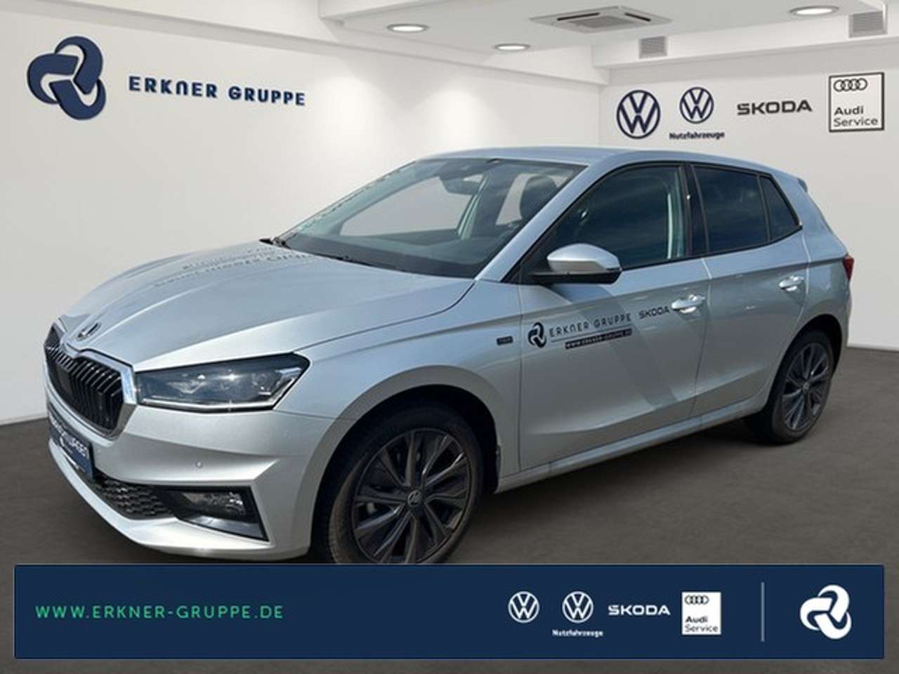 Skoda Fabia 2025 — 1.0TSI DSG Tour +ACC+AHK+RFK+NAVI+SHZ+PDC+