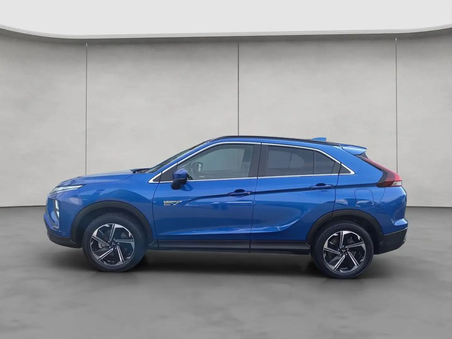Mitsubishi Eclipse Cross Plug-In Hybrid 4WD Basis plava - 2