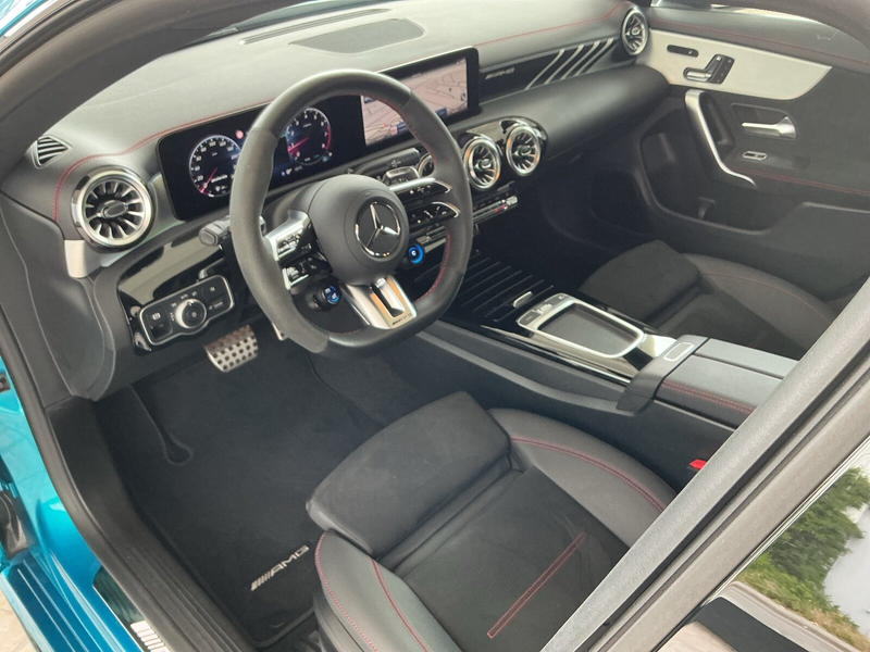 Mercedes-Benz CLA 35 AMG CLA 35 AMG 4M SB Pano.-Dach/Distronic/Multibeam — photo 9