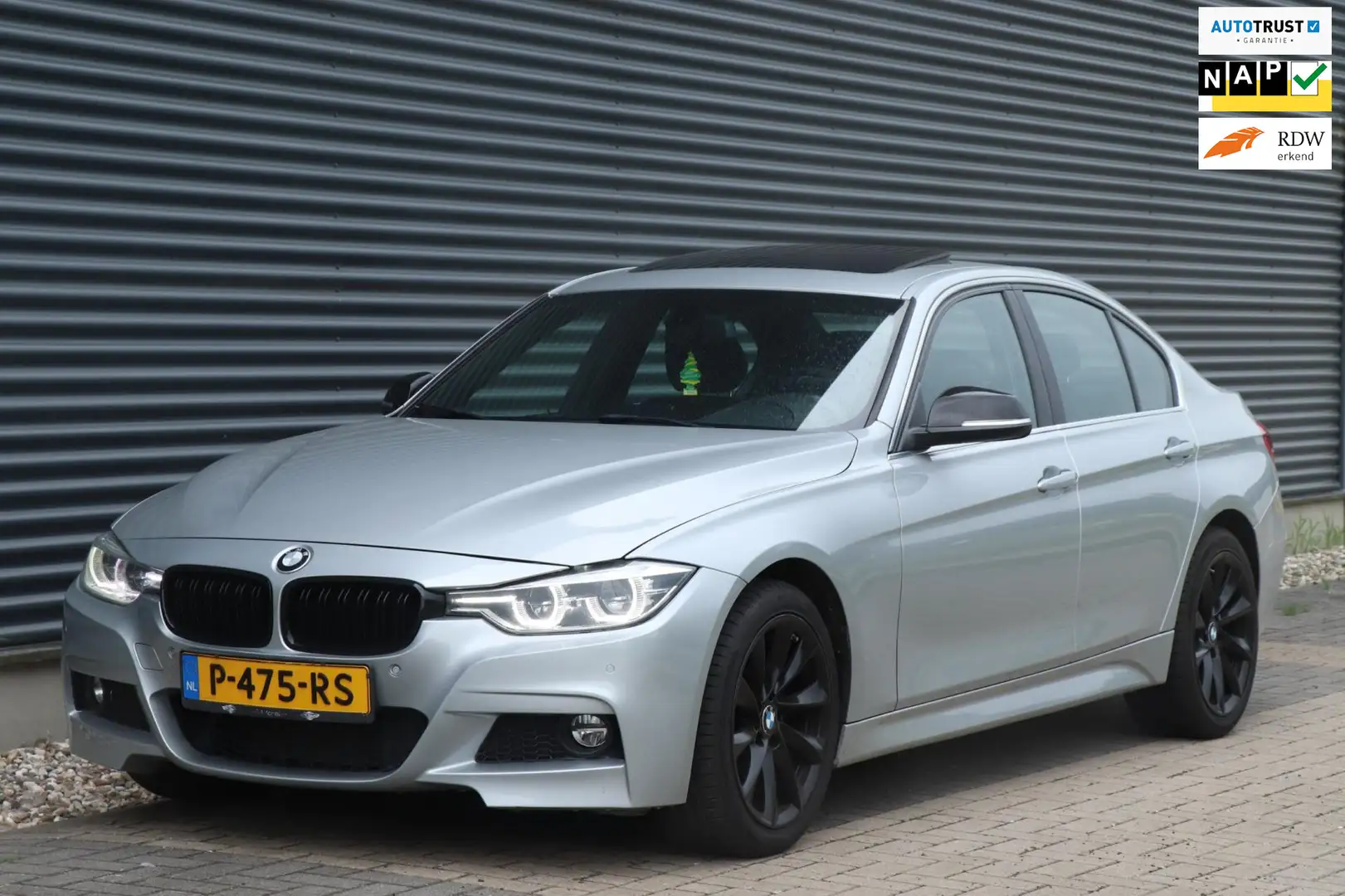 BMW 328 328I M-Pakket - DAK - VOL! Grijs - 1