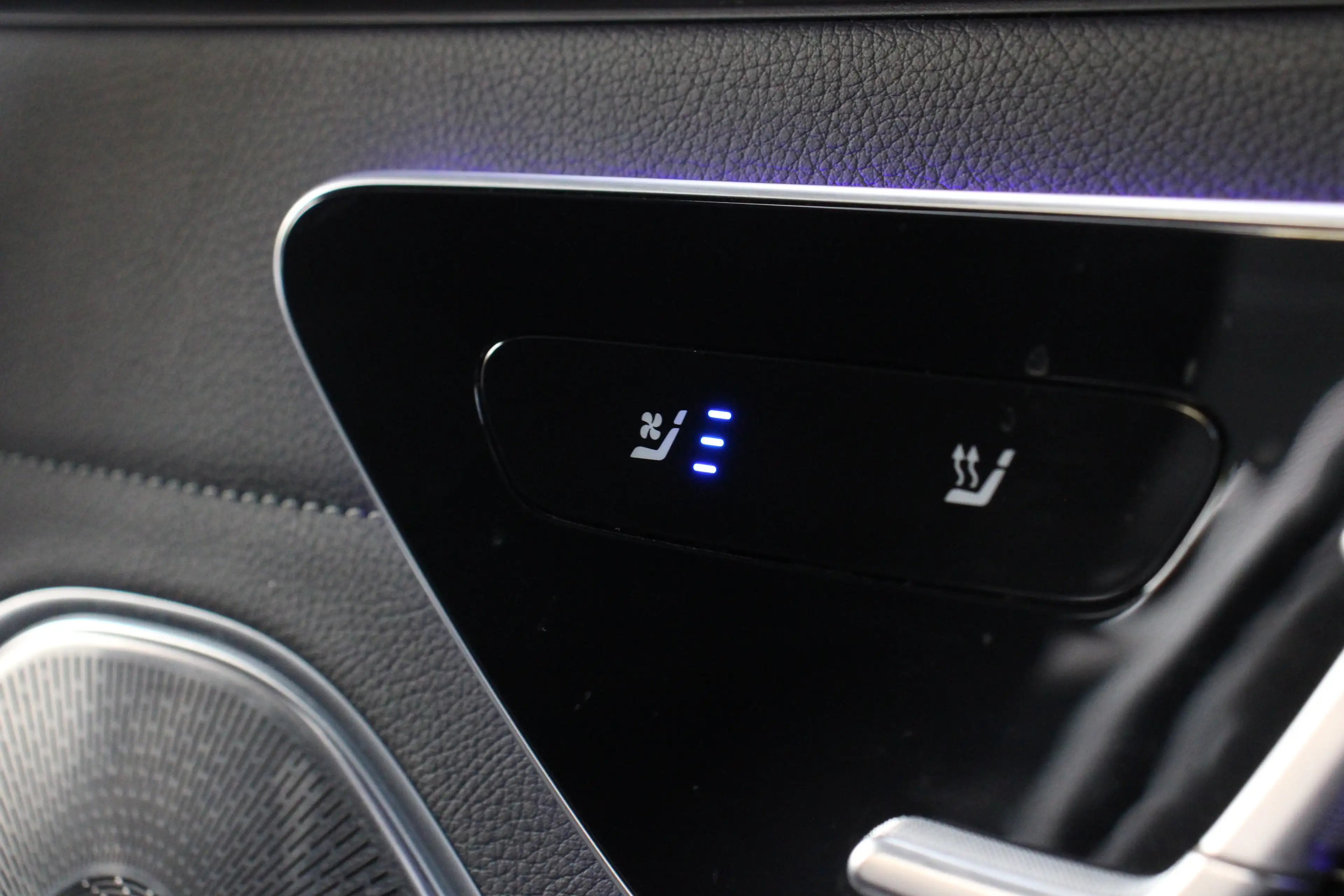 Mercedes-Benz EQS 450+ Business Line 108 kWh | PANODAK | 360° CAMERA — photo 35