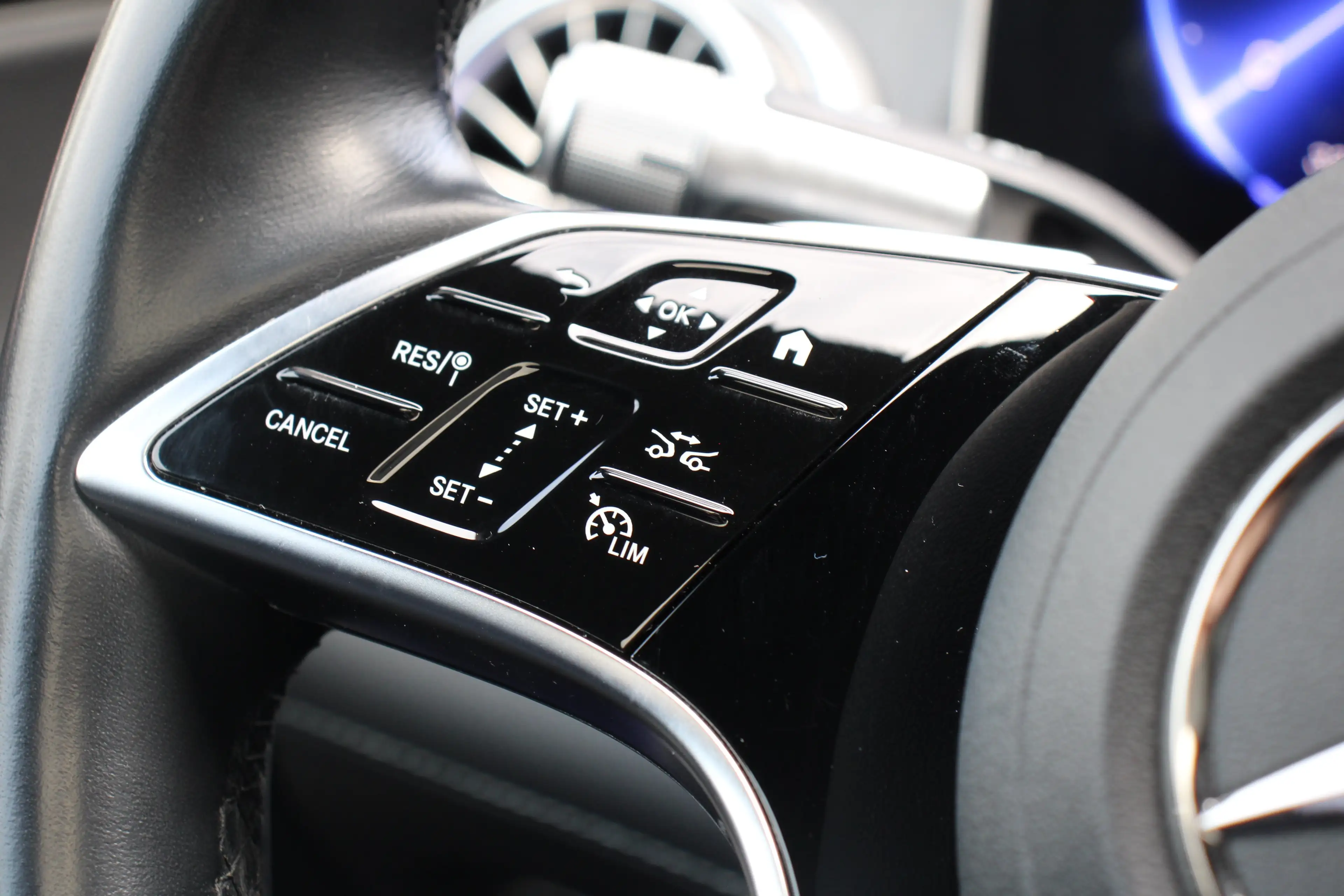 Mercedes-Benz EQS 450+ Business Line 108 kWh | PANODAK | 360° CAMERA — photo 19