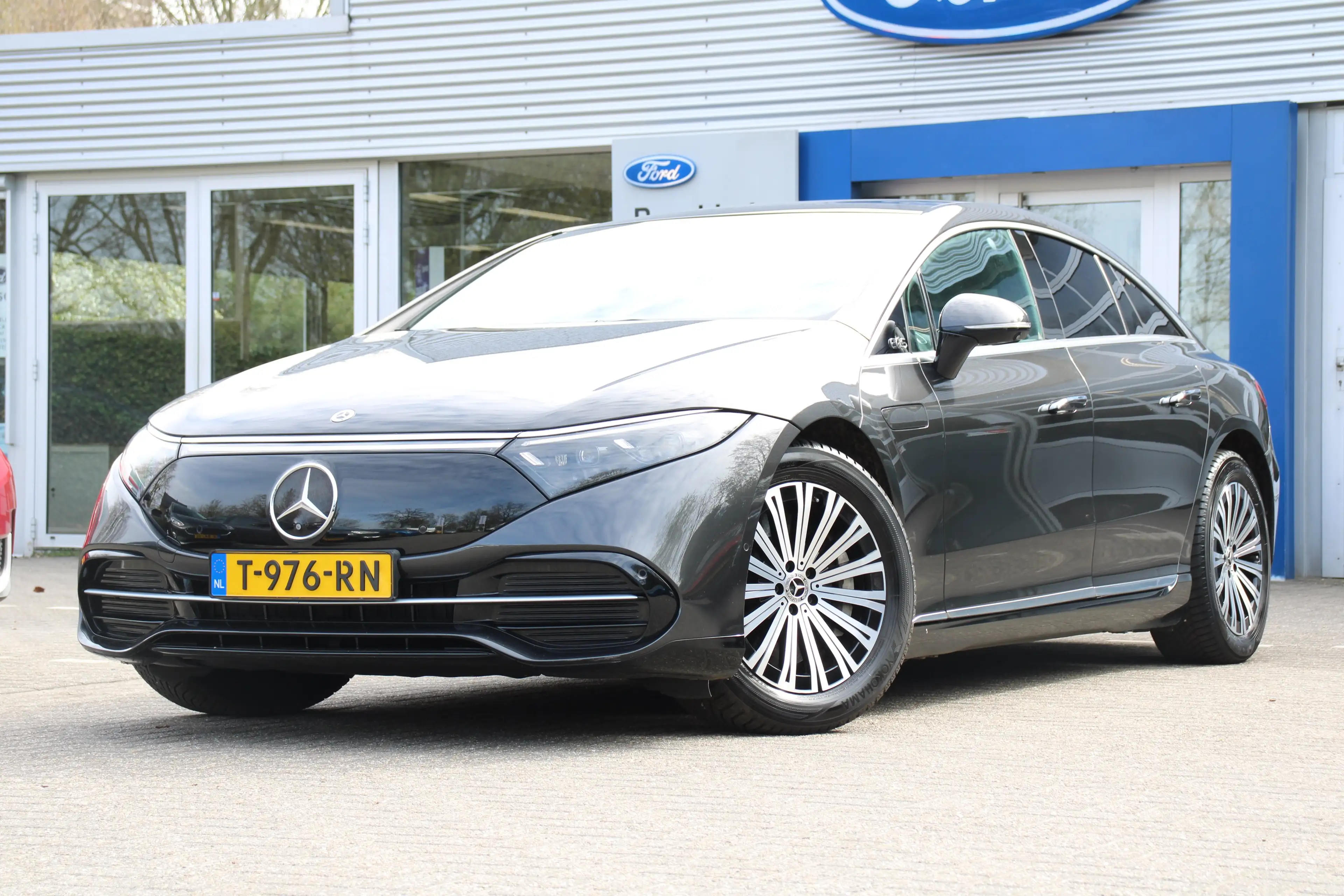 Mercedes-Benz EQS 450+ Business Line 108 kWh | PANODAK | 360° CAMERA — photo 43