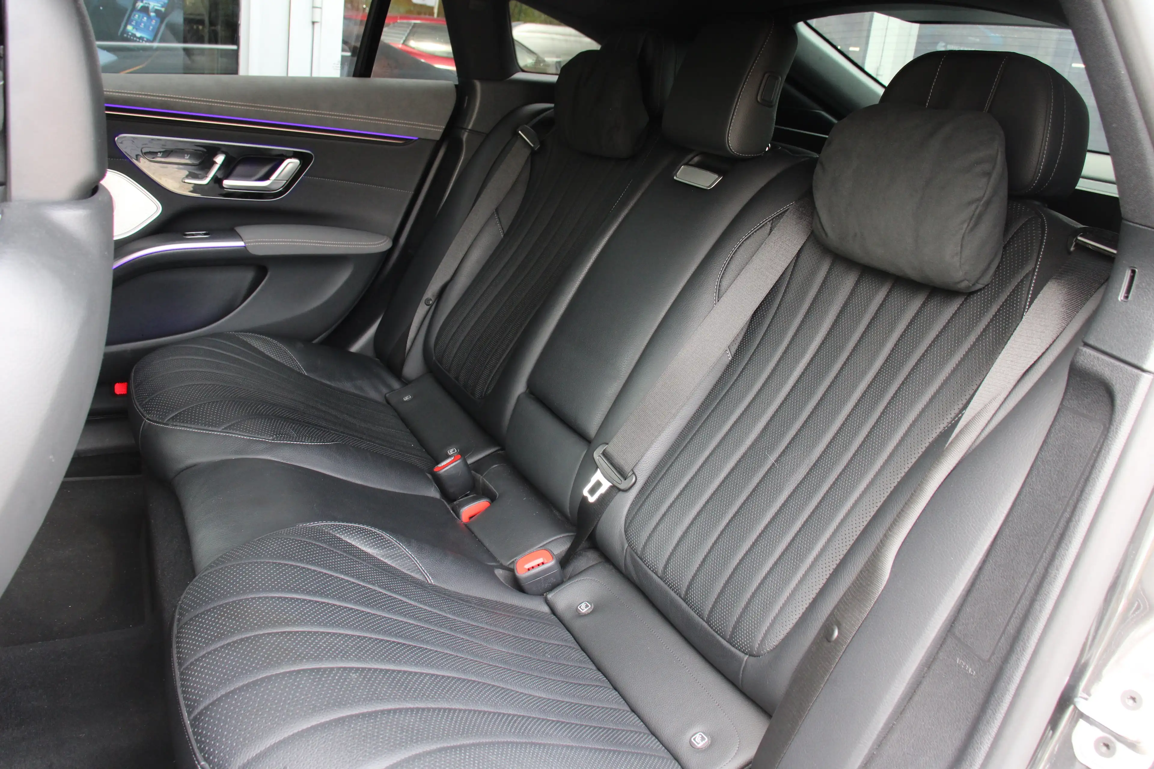 Mercedes-Benz EQS 450+ Business Line 108 kWh | PANODAK | 360° CAMERA — photo 30