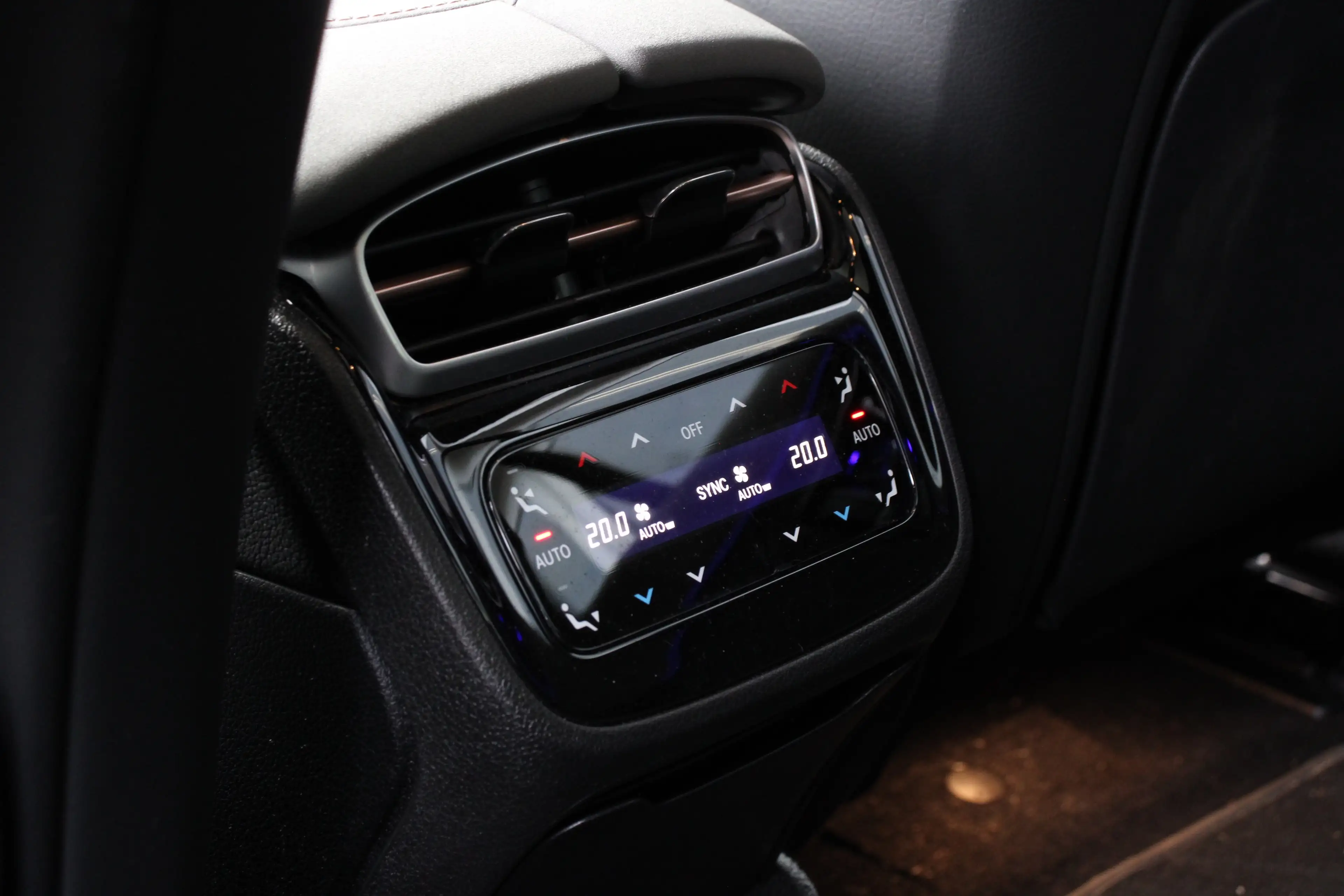 Mercedes-Benz EQS 450+ Business Line 108 kWh | PANODAK | 360° CAMERA — photo 32