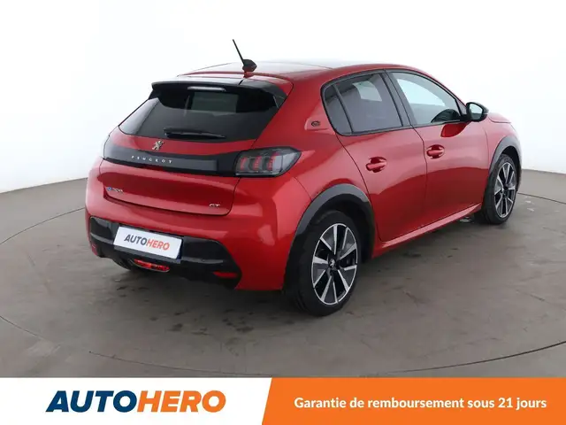Peugeot 208 view 6