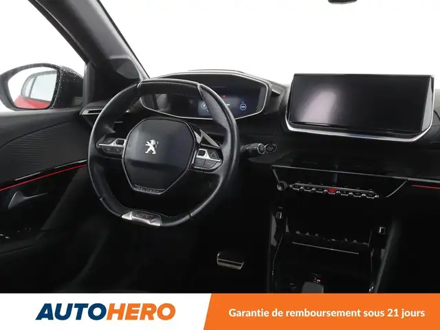 Peugeot 208 view 13