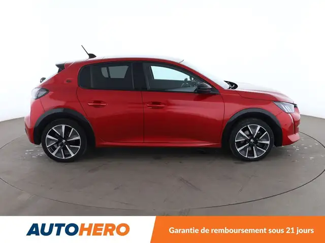 Peugeot 208 view 7