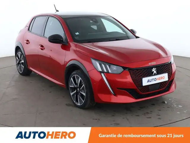 Peugeot 208 view 8