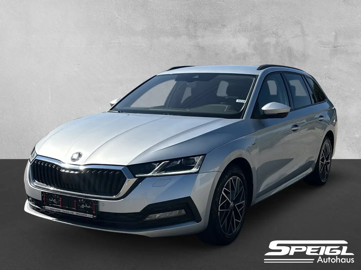 Skoda Octavia Combi 2.0 TDI Clever DSG Klima Navi Argent - 1