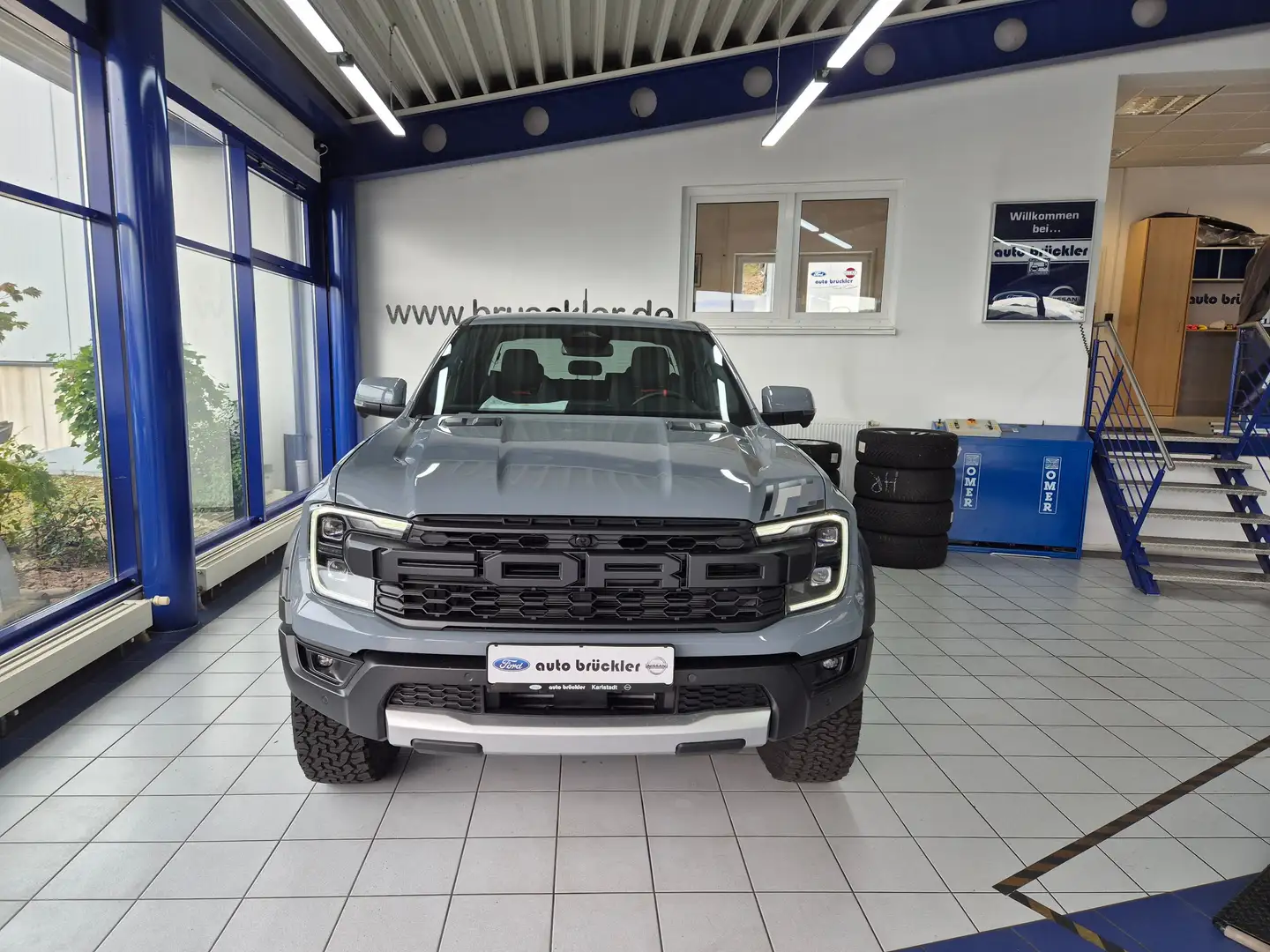 Ford Ranger Raptor RAPTOR 3,0 l V6 DK AT- Raptor Paket - TECH PAKET Gris - 2