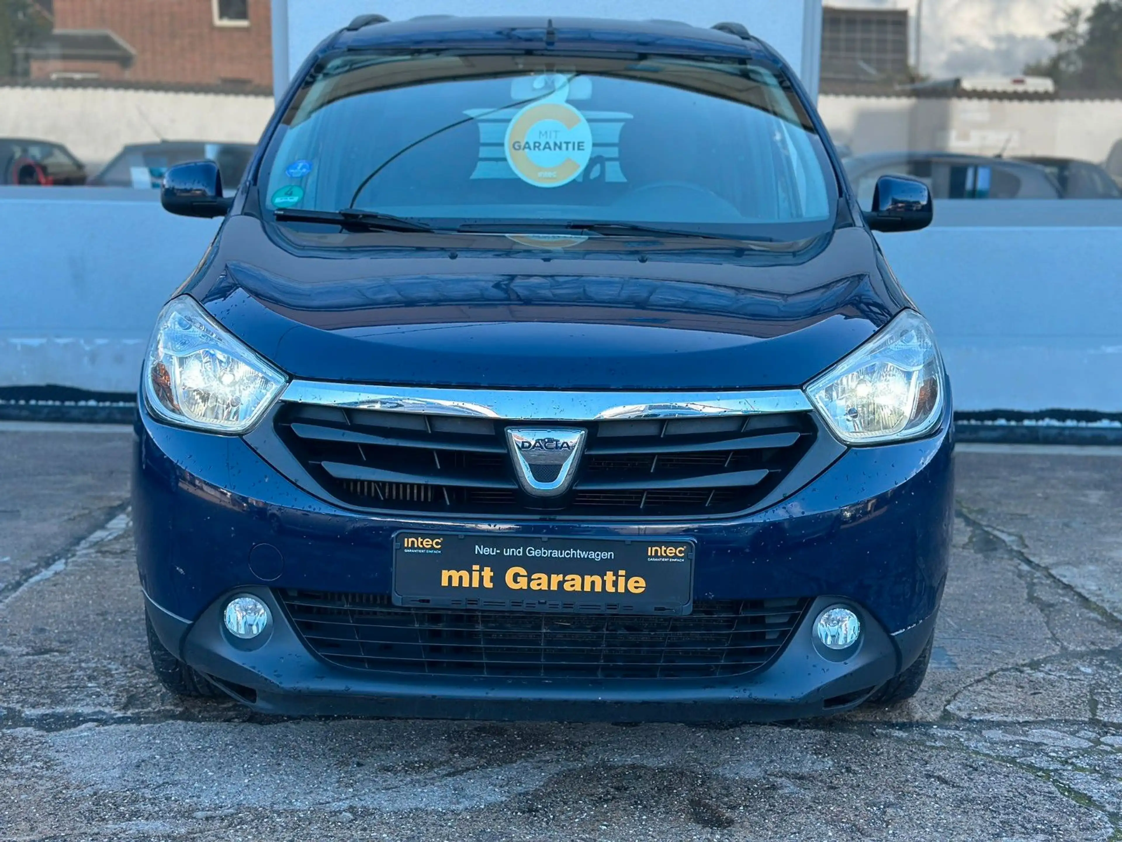 Dacia Lodgy Dacia*LODGY*KAMERA*GARANTIE*7-SITZER*KLIMA*NAVI — photo 12