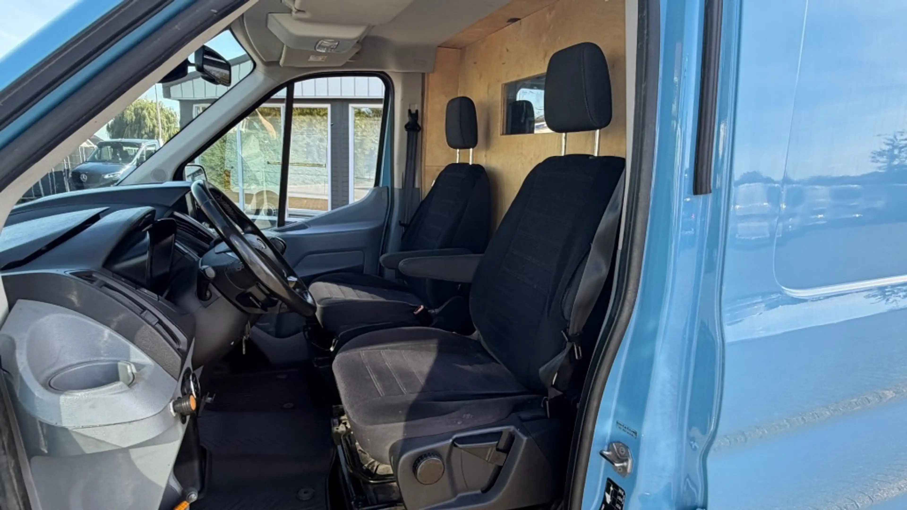 Ford Transit 2.0 TDCI 96KW 131PK L2H2 AIRCO/ CRUISE CONTROL/ NA — photo 17