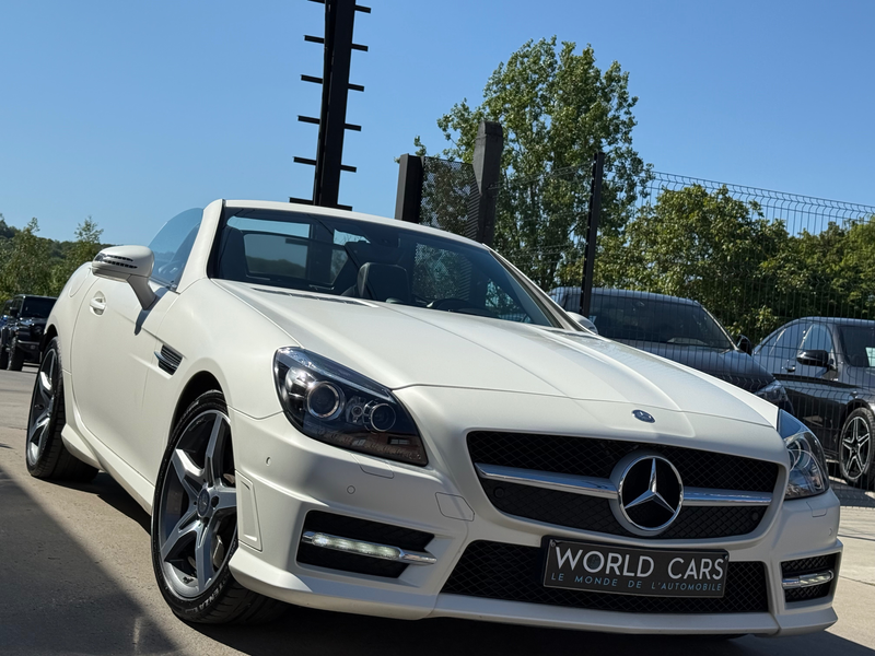 Mercedes-Benz SLK 200 CarbonLOOK Edition PACK AMG - TOIT PANO - AIRSCARF - NAVIGATION - LED - XENON - FULL OPTION — photo 2