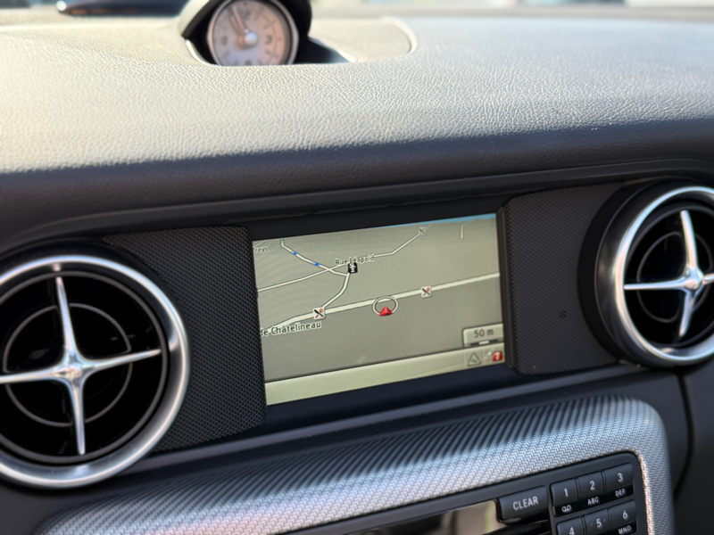 Mercedes-Benz SLK 200 CarbonLOOK Edition PACK AMG - TOIT PANO - AIRSCARF - NAVIGATION - LED - XENON - FULL OPTION — photo 12