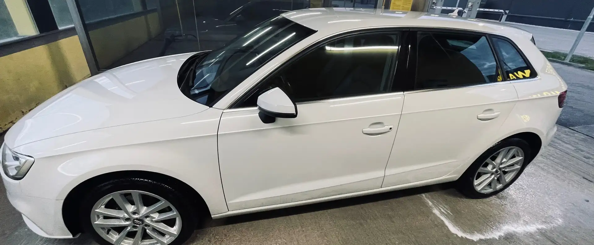 Audi A3 A3 SB 2,0 TDI quattro sport sport Weiß - 1