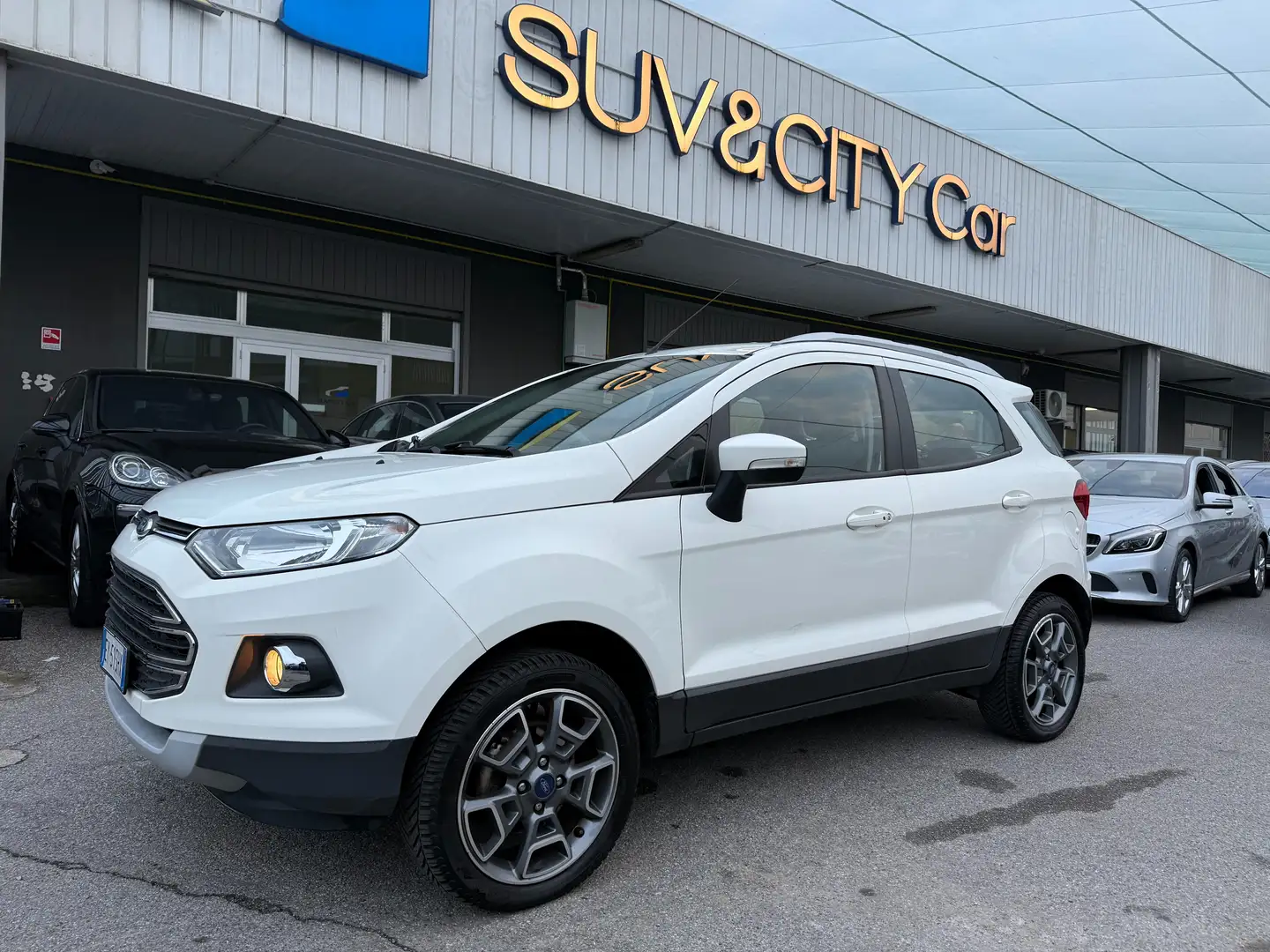 Ford EcoSport EcoSport 1.5 tdci Weiß - 1