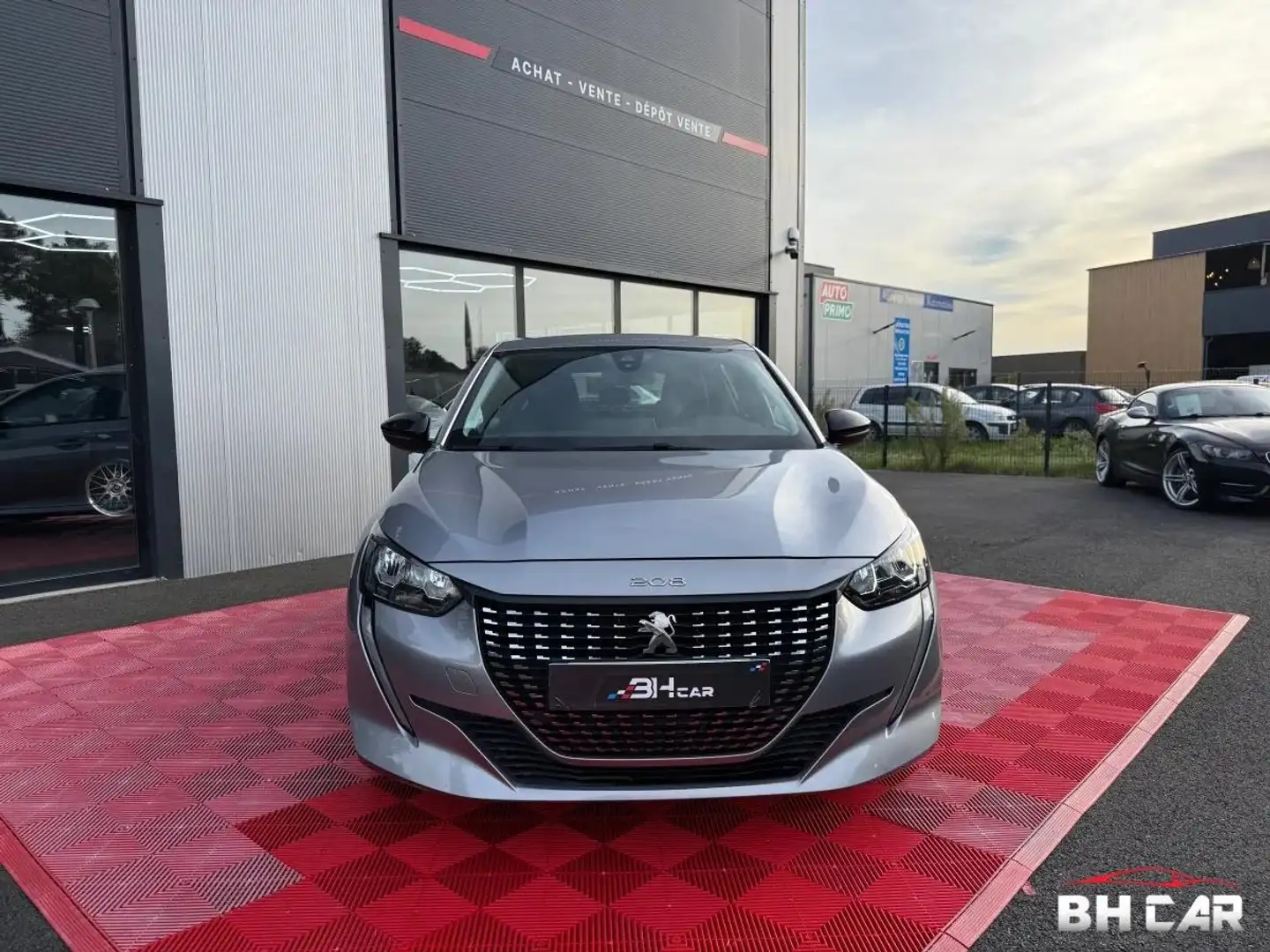 Peugeot 208 1.2i 75 ALLURE - 2