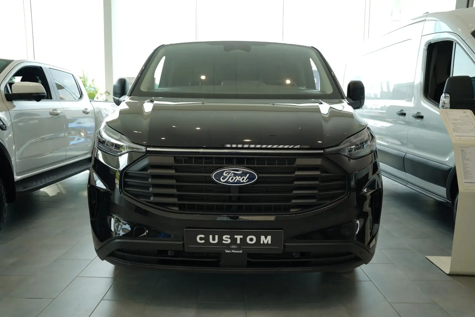 Ford Transit Custom V710 300L 2.0 TDCI L2H1 Trend - 2