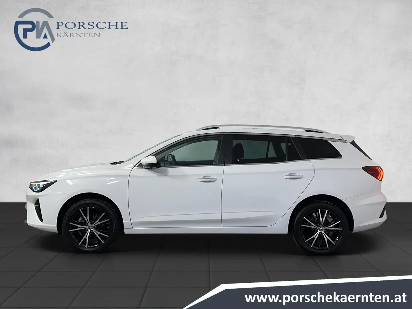 MG MG5 EV Luxury 50,3 kWh Standard Reichweite Wit - 2