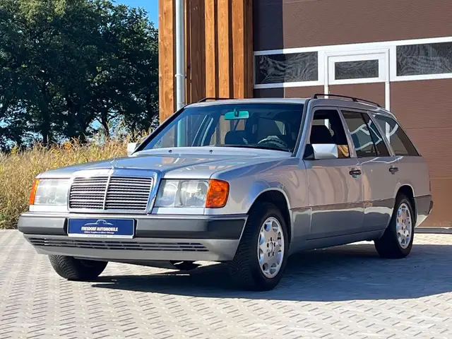Mercedes-Benz 300 TE 124er Kombi Automatik, SD, AHK
