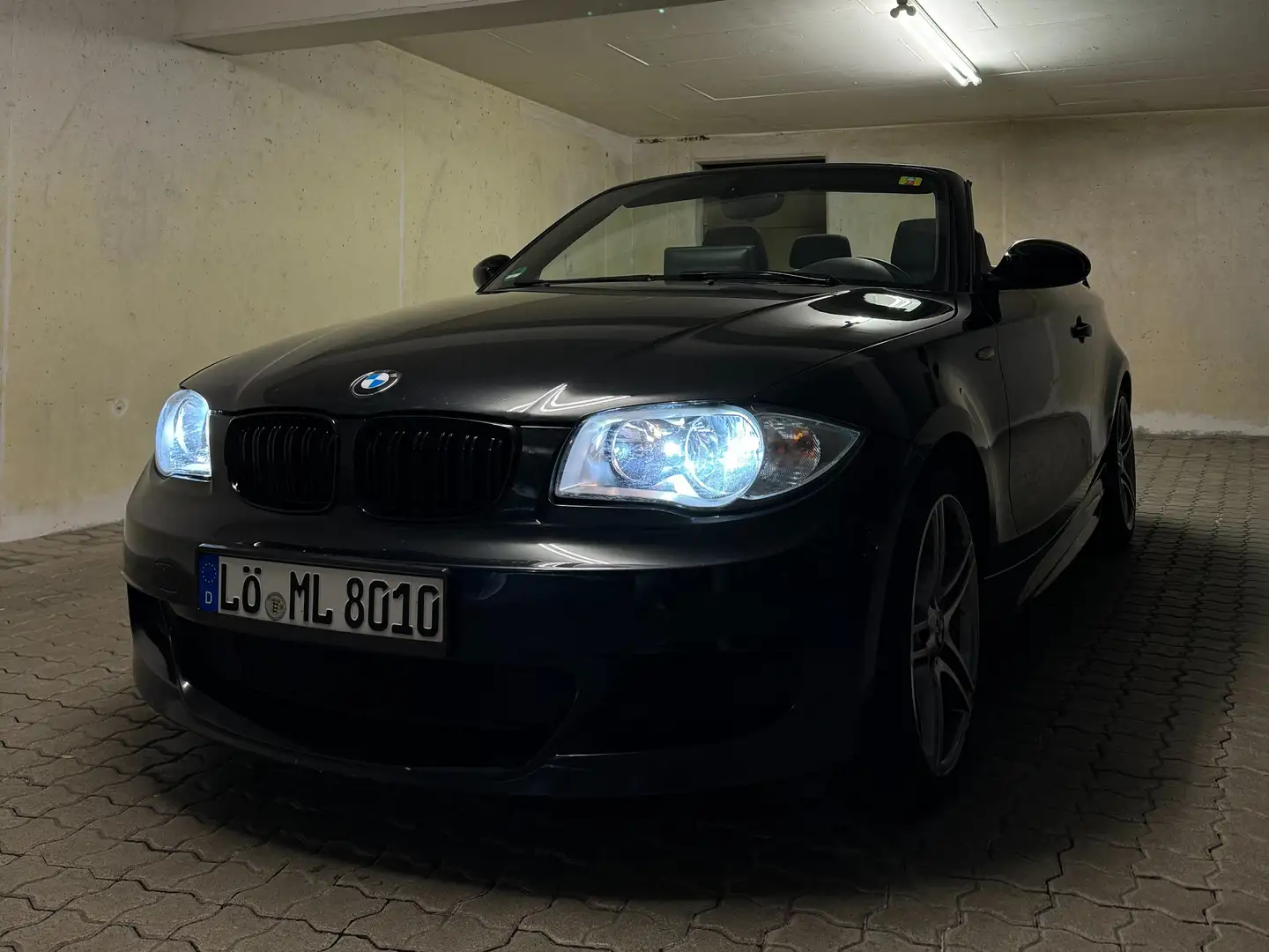 BMW 118 118i Cabrio *TÜV Inspektion M-Sport CarPlay* Schwarz - 1