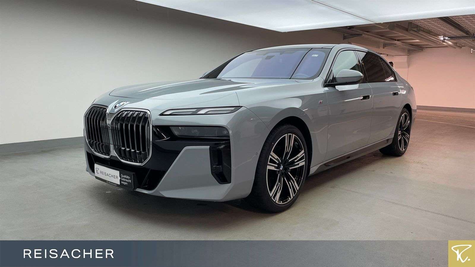 BMW 740