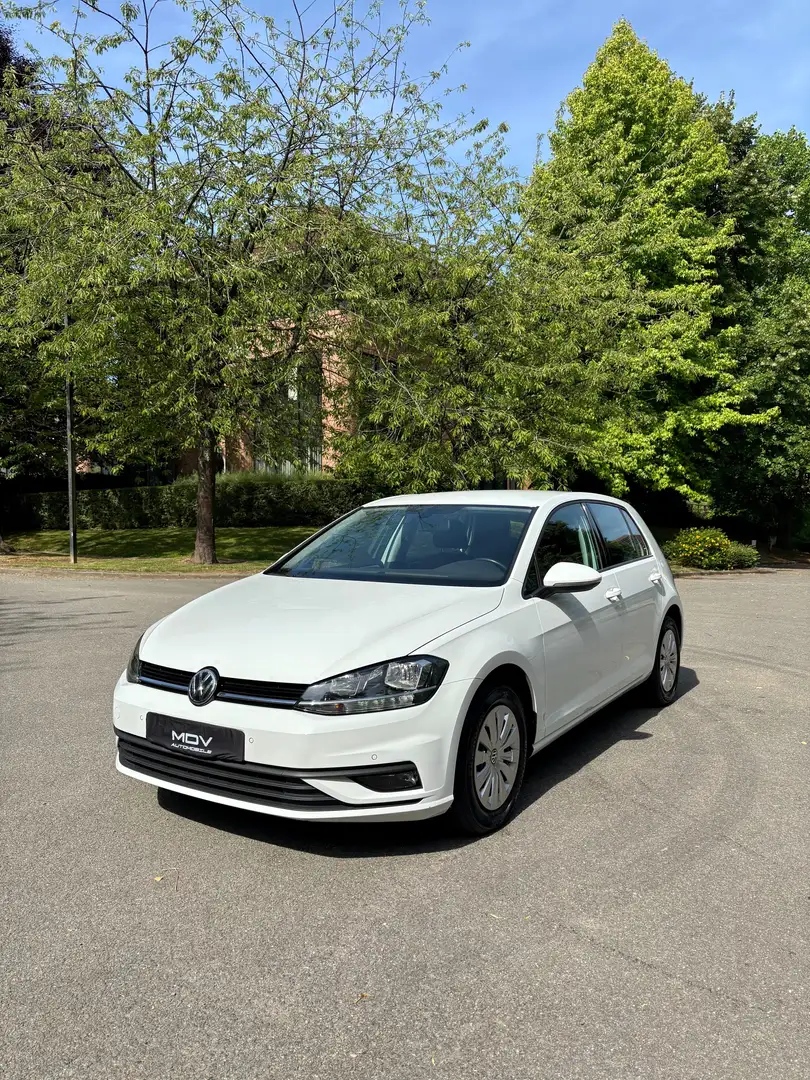 Volkswagen Golf 1.0 TSI Comfortline OPF *** 27000KM / Camera *** Weiß - 2