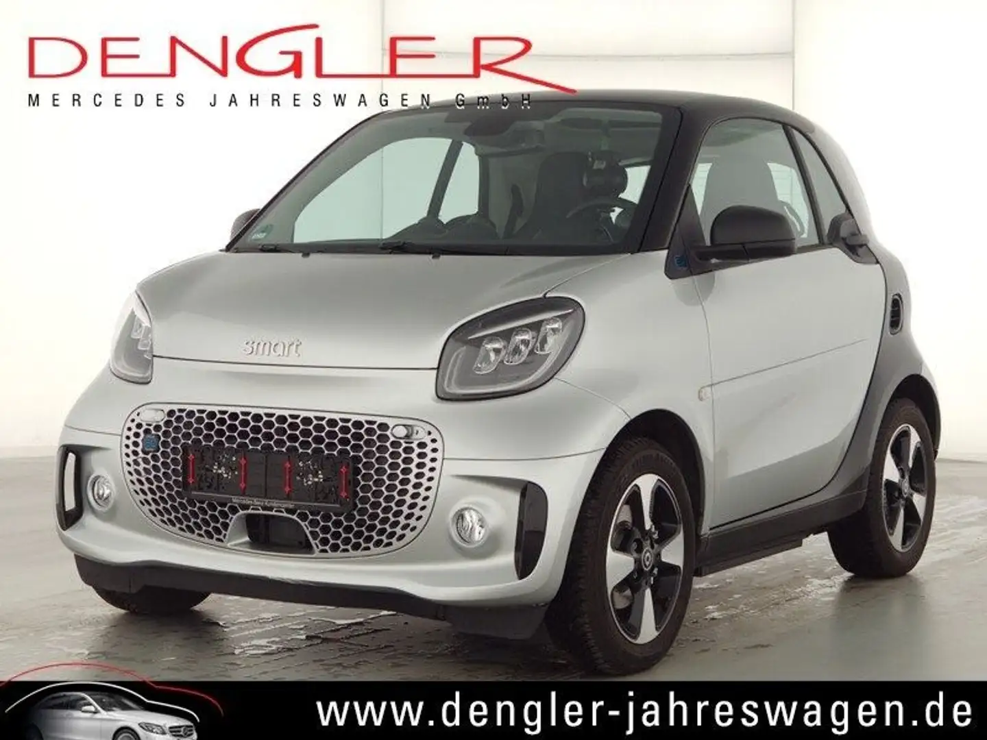 smart forTwo FORTWO Coupe EQ EXCLUSIVE*22KW*WINTER Passion srebrna - 1