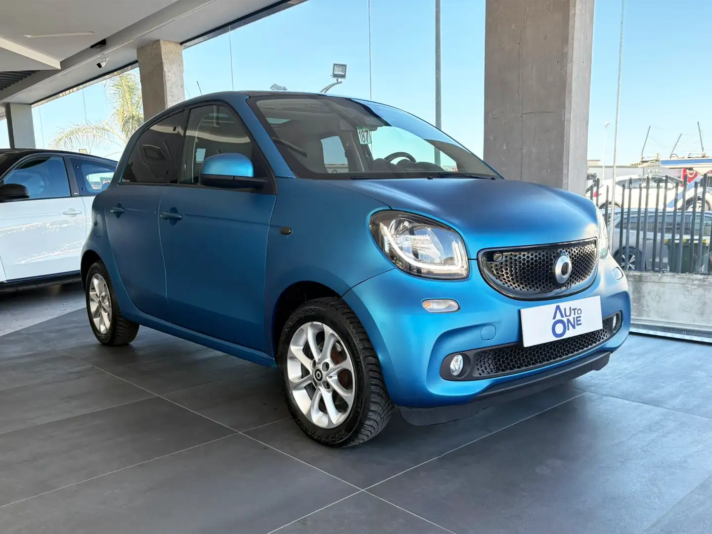 smart forFour 0.9 T. 90Cv Prime - autoone.it Blu/Azzurro - 1